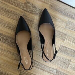 Alfani Black and Tan Heels with Sophisticated Slingback Design